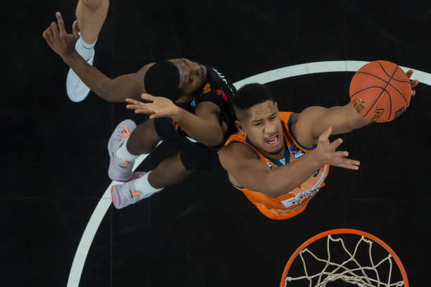 若配合上稳 若配合上稳