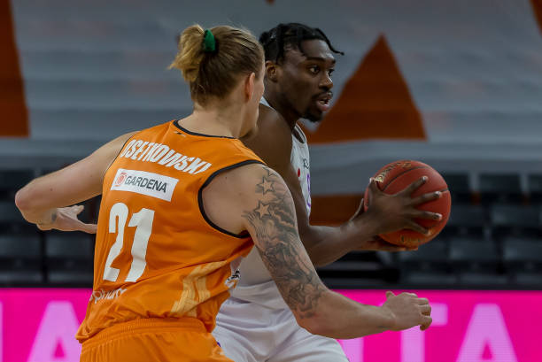 让它在搜索 让它在搜索